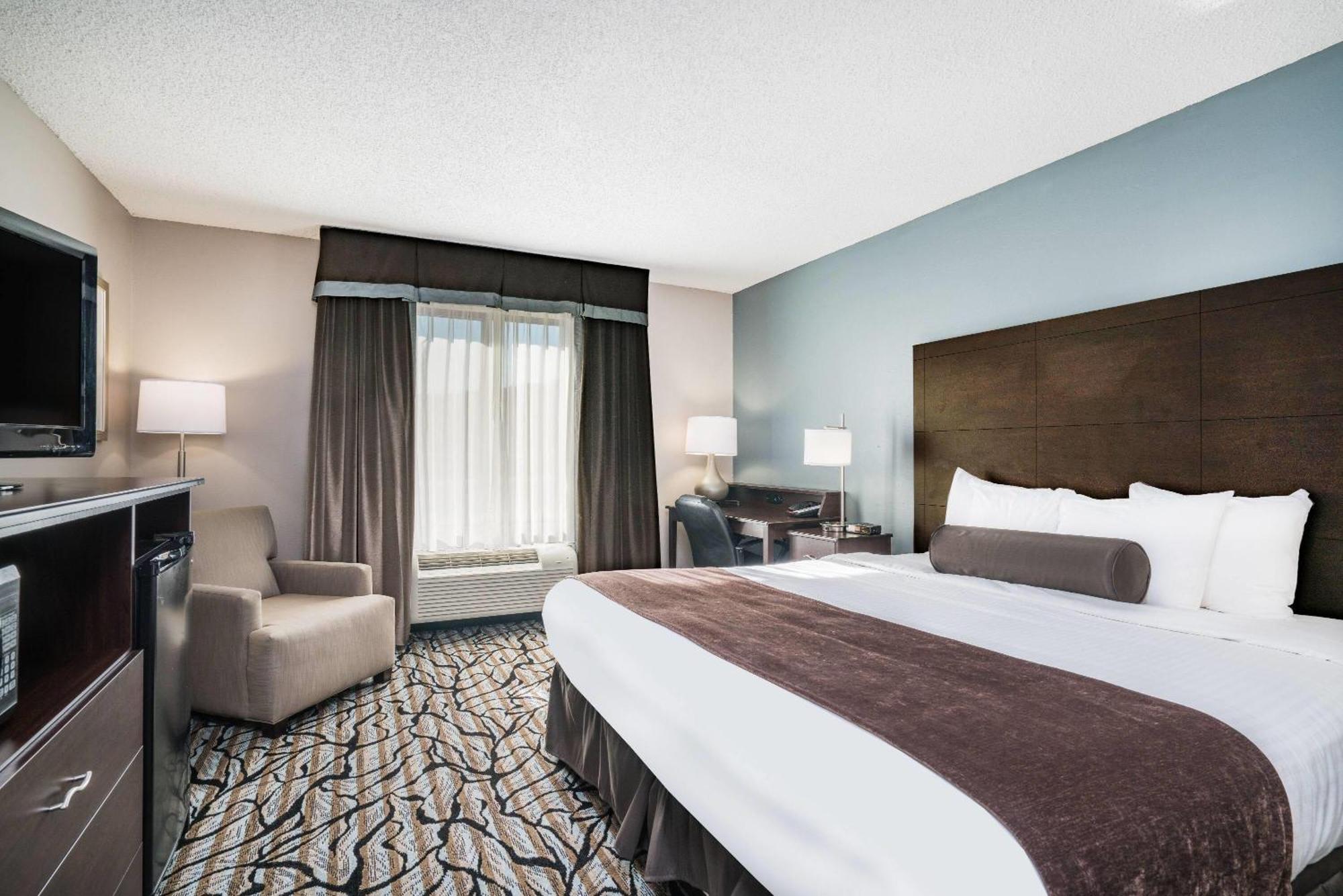 Days Inn & Suites By Wyndham Уосо Экстерьер фото