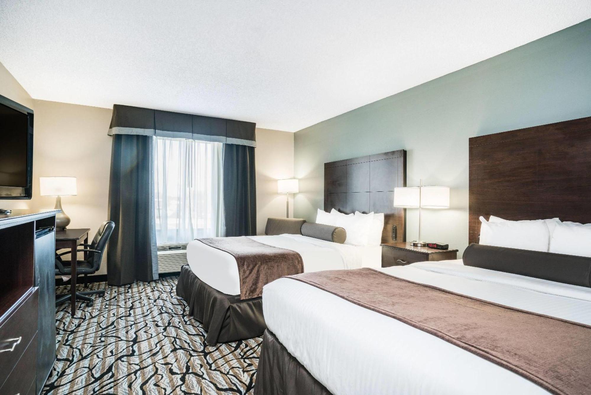 Days Inn & Suites By Wyndham Уосо Экстерьер фото